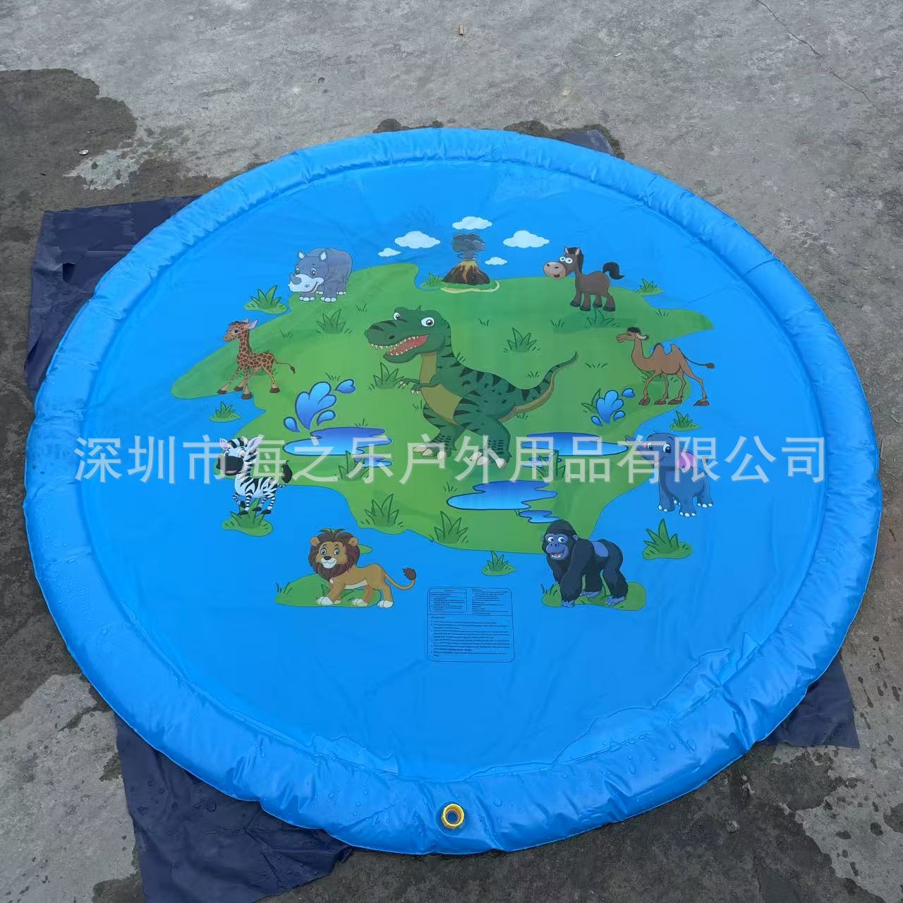 Fábrica en stock PVC infláble sprinkler cojín para niños sprinkler mascotas letras delfin infláble conveniente patio al aire libre