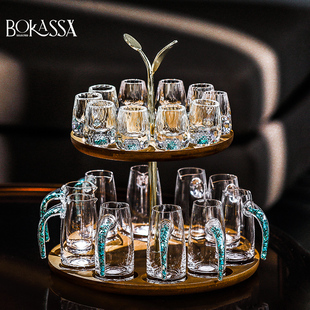 �ߙn�׾Ʊ��־��������b����ˮ�������߼�����һ��С�Ҿ��Ѹ��_