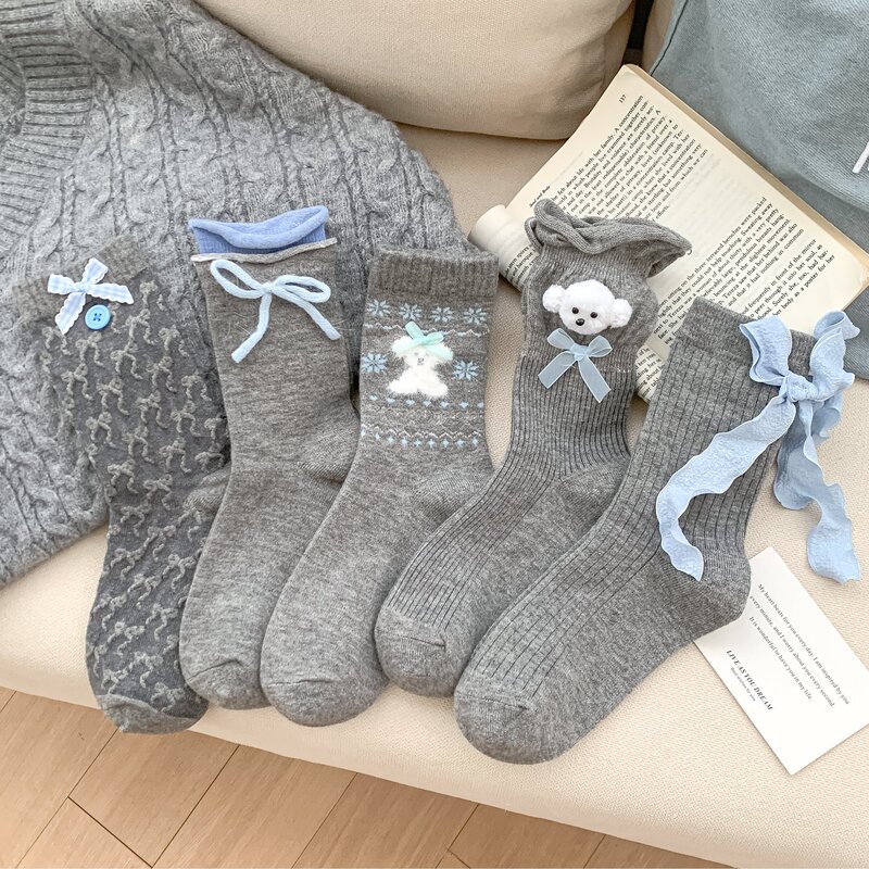 Flower Field Rabbit Gray Blue Cute Dog Socks Women's Mid-Calf Socks Autumn and Winter Thickened Warm Wool Socks Korean Style Pile Socks