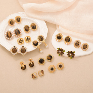 Natural tiger eye stone series new earrings Maillard exquisite retro earrings color-preserving light luxury high-end temperament earrings