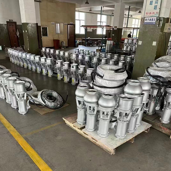 Large flow and high lift portable submersible pump for flood control and flood fighting rescue permanent magnet high-speed axial flow irrigation and drainage variable frequency pump