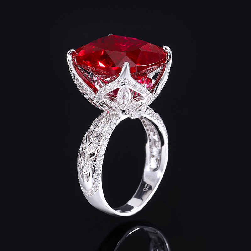Zhuang Sheng joyería S925 plata simulación corindón rojo de la vendimia lujo con incrustaciones anillo cerrado mujer Piedra Principal 14*16