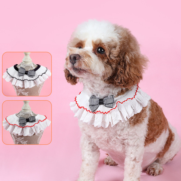 Eating bib with bow