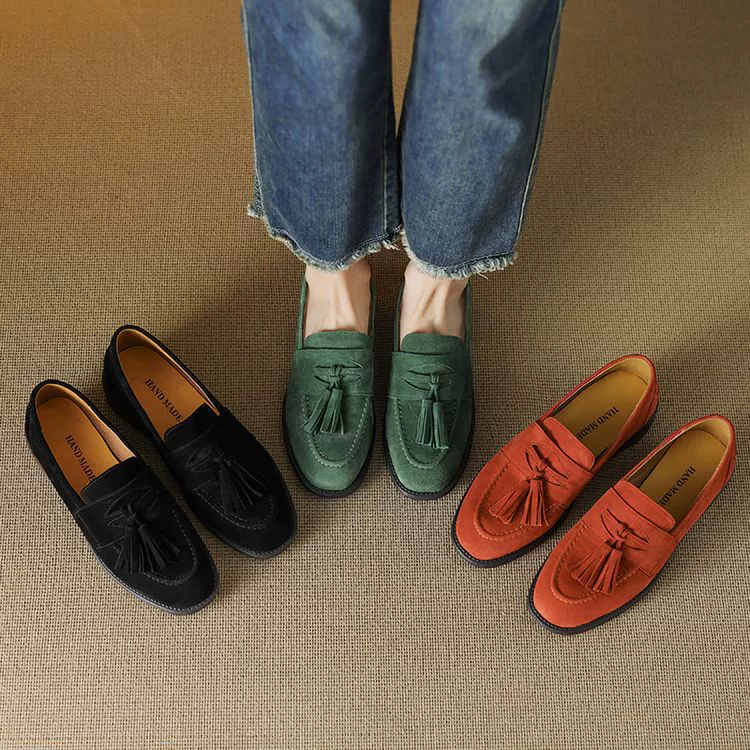 Женские лоферы с кисточками в британском стиле ретро, ​​новые туфли-лодочки в консервативном стиле, повседневная униформа JK на толстом каблуке, маленькие кожаные туфли