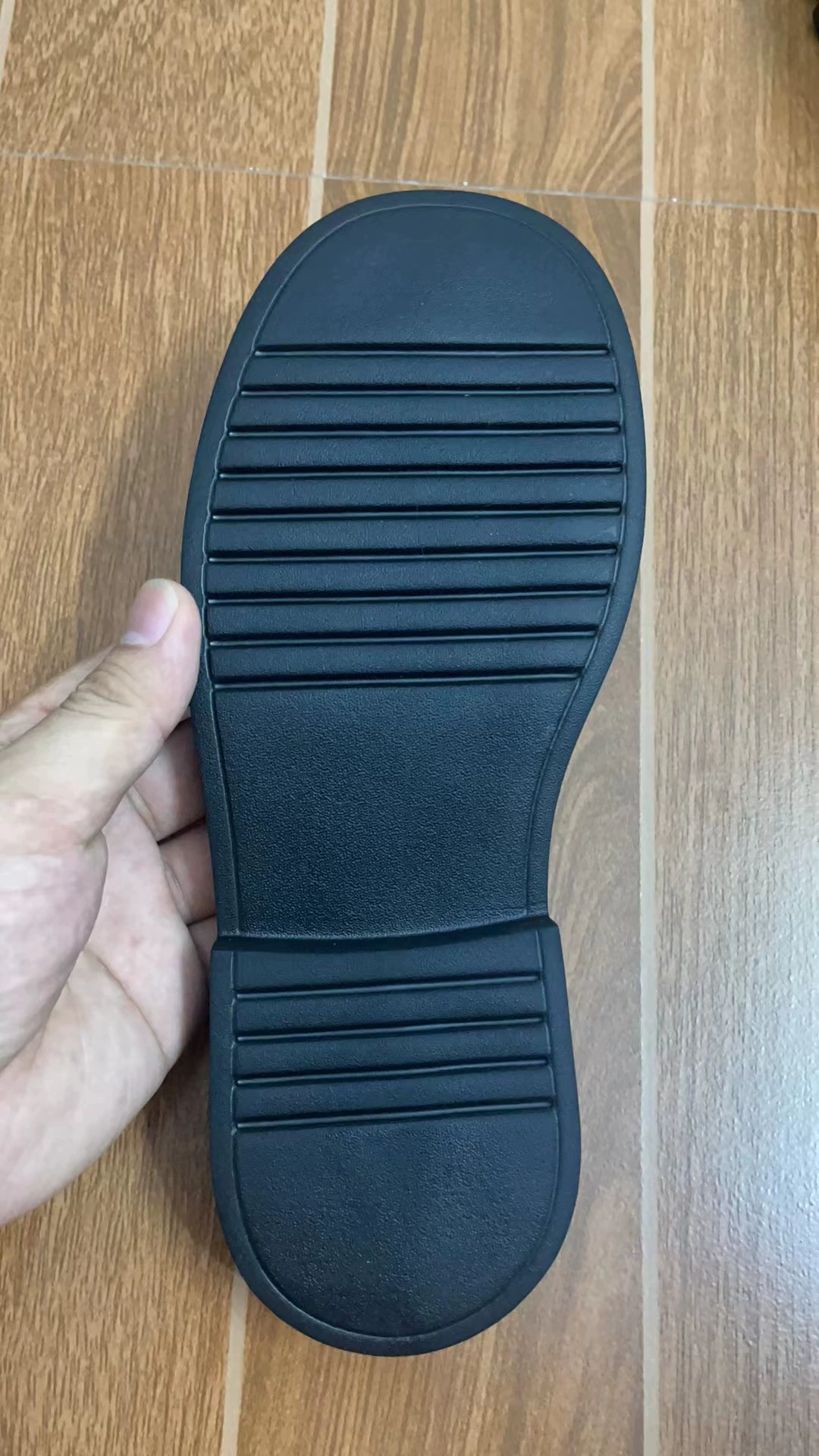 Прямые поставки с фабрики, новые женские повседневные подошвы, легкая высокоэластичная износостойкая нескользящая резиновая подошва из пеноматериала, тип Впрыска IP