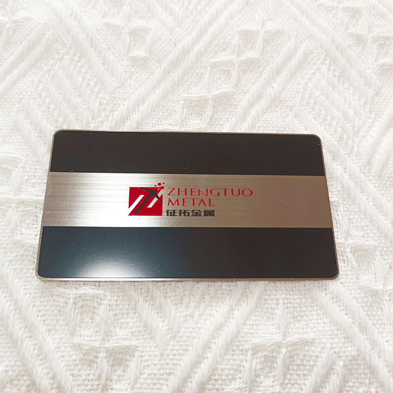 不锈钢电镀哑黑精美个人名片银色拉丝效果丝印LOGO贵宾黑金卡印刷