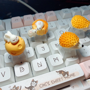 New New Product Cute Little Animal Rabbit Keycap Esc Cross Shaft Game Mechanical Keyboard Keycap Accessories