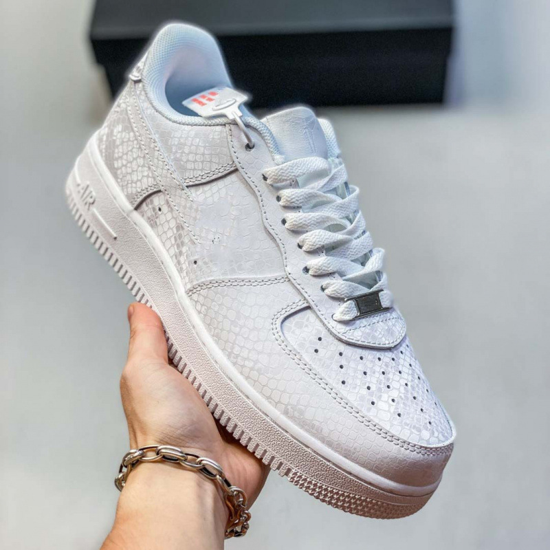 Putian Cross-Border Air Force Sneakers Af1 Kobe Collaboration Casual Shoes for Workers, Patent Leather Comfortable Trendy Sports Shoes for Men