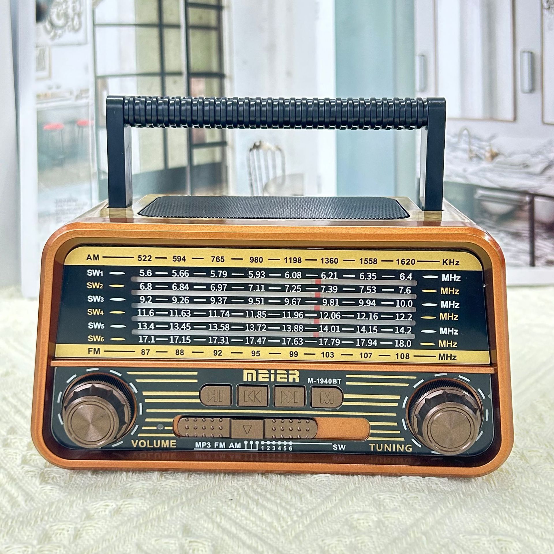 New Retro Multi-function Card Bluetooth Audio Portable Multi-band Retro Wooden Radio M-1939BT