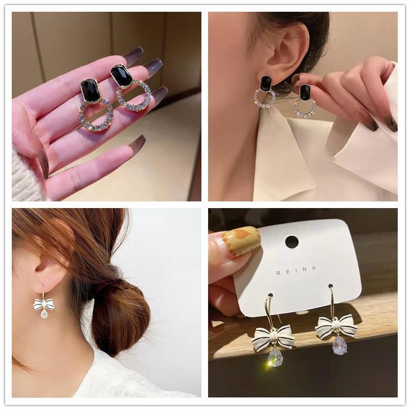 2A003 black 7A805 white