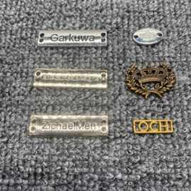 定锌合金批发服饰服装箱包五金辅料金属商标手缝标字母logo椭圆小