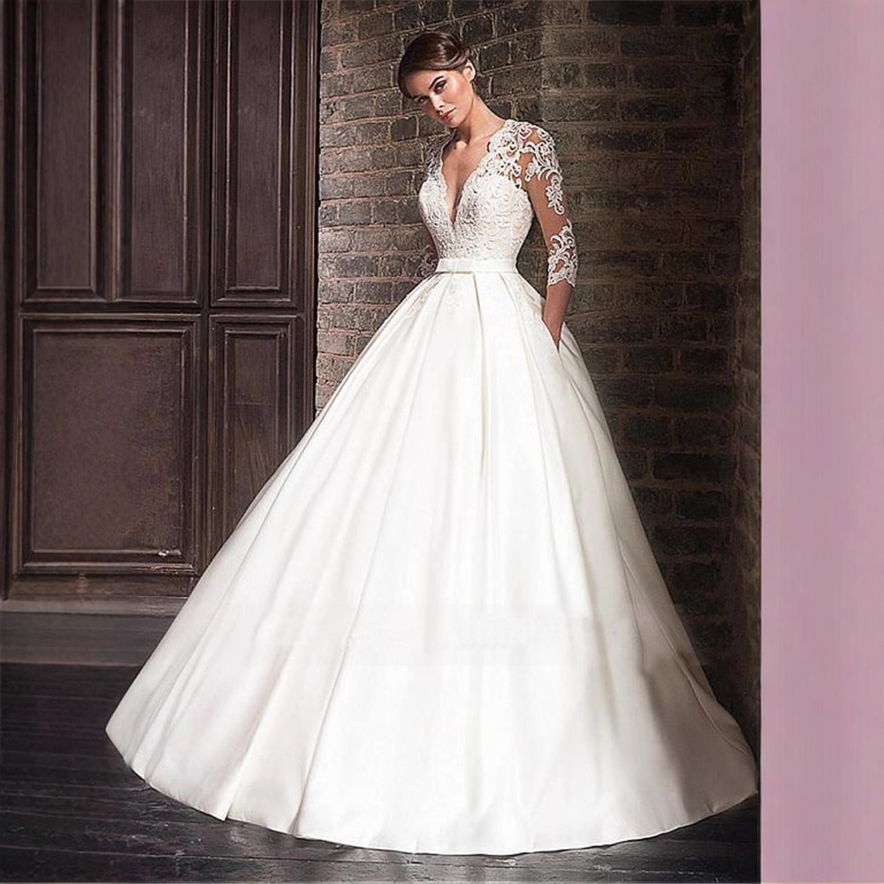 Vestido de novia de comercio exterior 2024 Nuevo estilo longitud del piso de encaje nupcial adelgazamiento manga larga forjado sexy cuello en V simple fotografía de viaje longitud del piso