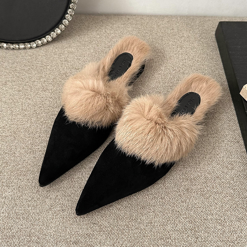 Retro Style Autumn and Winter 2024 New Pointed Toe Furry Warm Stiletto High Heel Half Slippers Women's Toe-Cap Mule Slippers Retro Style Autumn and Winter 2024 New Pointed Toe Furry Warm Stiletto High Heel Half Slippers Women's Toe-Cap Mule Slippers