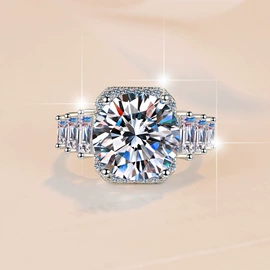 项链;戒指;耳钉