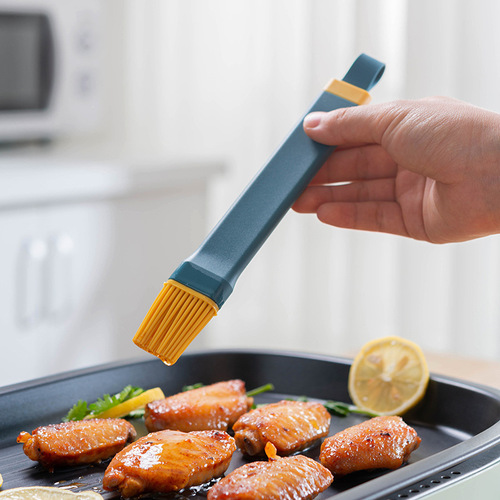 Nordic kitchen silicone oil brush night market barbecue roadside stall BBQ seasoning brush home baking sauce brush