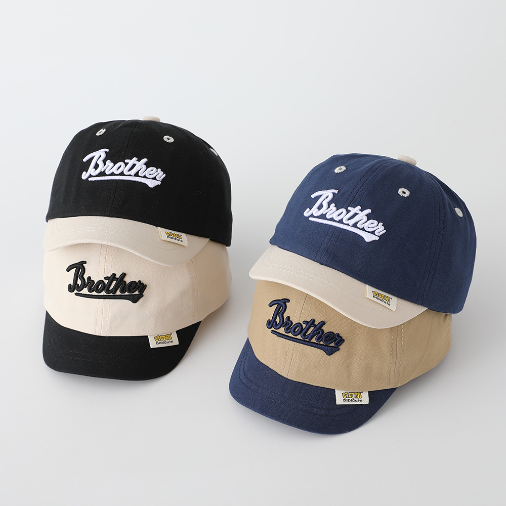 Cappello da sole casual per bambino con blocco di colore_voghion.com
