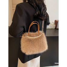 ����Ůʽ2024�¿�С���OӋ�ﶬ���ذ��º���ëƤ����б�������