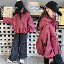 女童外套春秋款2025新款洋气中大童秋装韩版风衣儿童连帽冲锋衣潮