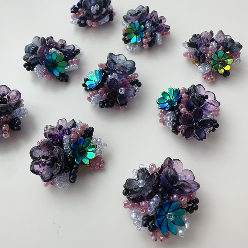 Black Hand-Woven Flower Beads Shoe Flower Bag Decoration Mobile Phone Case DIY Accessories Clothing Decoration Flower Material