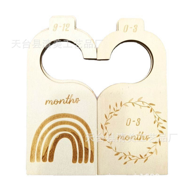 Letras de doble cara 7 palabras Etiqueta de talla de madera de astillas de madera decorativa ropa de bebé gancho de clasificación separado