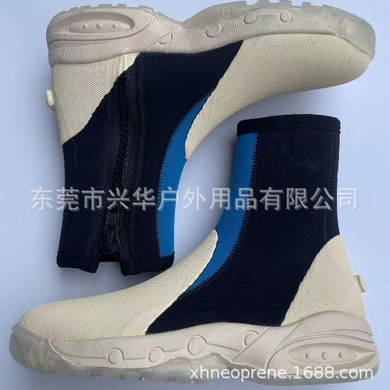 Develop 3mm and 5mm White Wave Sole Beach Socks Rescue Shoes Diving Shoes Plus Sulfur Shoes Felt Sole Plus Sulfur Shoes