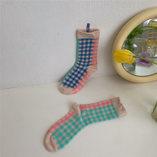 IOULOR三色格子袜子女春夏新款绿色半圆日系ins潮袜厂家批发