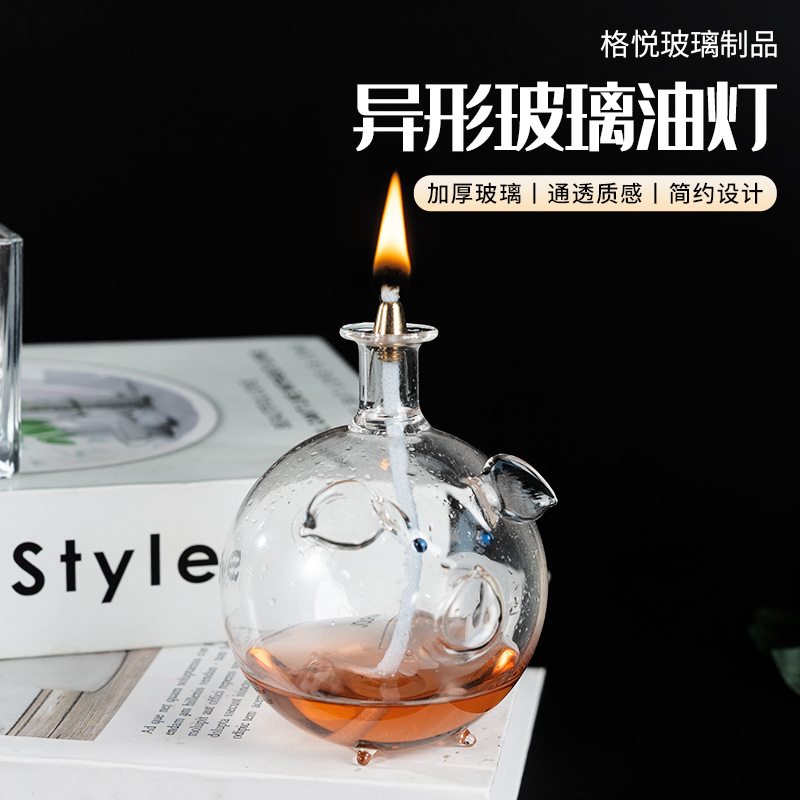 Lámpara de aceite de cristal creativa con forma de caricatura, lámpara de aceite con forma de cerdito, linda, simple, moderna, para el hogar, sin humo, para escritorio.