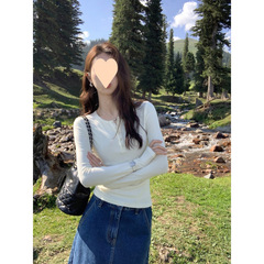 辣妹白色長袖恤女早秋修身設計感小眾打底衫別致紐扣緊身上衣