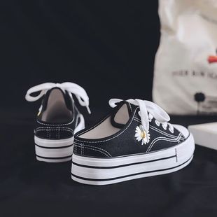 �����߰���Ь���ļ��o�������ЬŮ�W���n��ٴ�͸���ײ�Ь