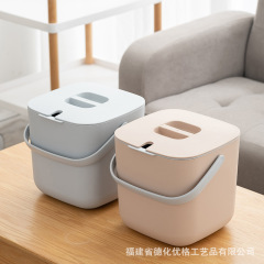 茶バケツの茶かす桶は濾過ゴミ箱の廃バケツを持っています。