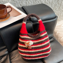 ����ë��С����Ů���ļ��������ϰ�ͨ�������С���ٴ��������ذ�