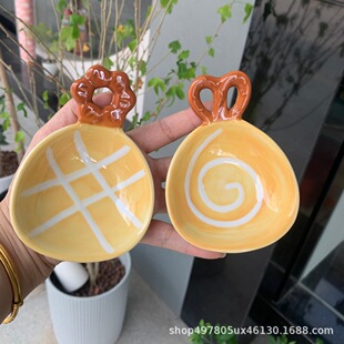 �����մ�С���Ӽ��ÿɐ��{ζ��������u�ϵ����ֵպ�ϵ�ˮ����