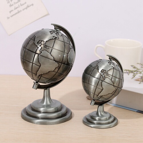 Retro alloy earth model ornaments, office study handicraft ornaments, photo props and decorative ornaments