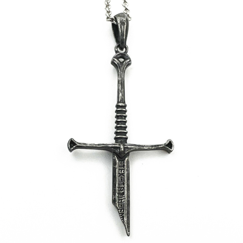 European and American movie Nasir sword necklace Aragon damaged Broken Sword model pendant pendant jewelry