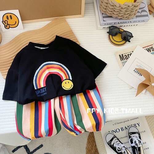 2025 new summer dress baby Western-style all-match top for boys, rainbow strip, quarter pants, two-piece trendy children's suit