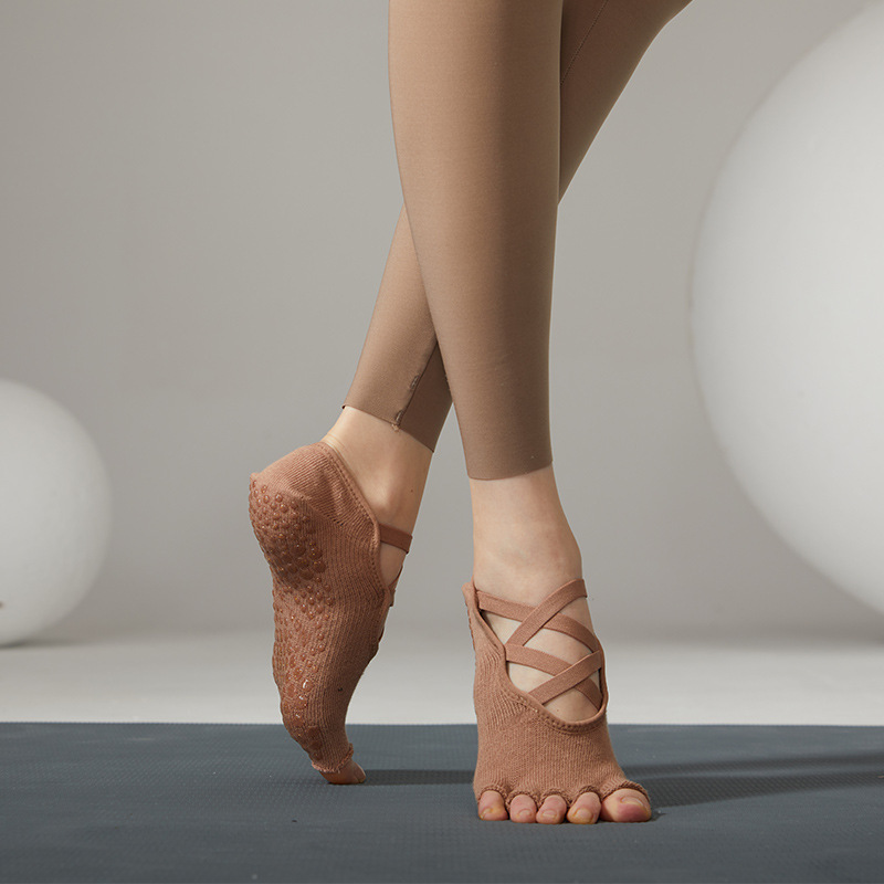 Calcetines de Pilates con cinco dedos y tiras, calcetines de yoga para mujer, calcetines deportivos profesionales antideslizantes, de algodón puro con dedos separados, exportación a Japón y Corea.