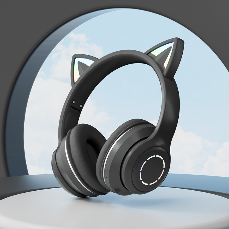 Nuevo popular gradiente de emisión de luz orejas de gato auricular Bluetooth auriculares e-sports juego de fábrica de auriculares al por mayor