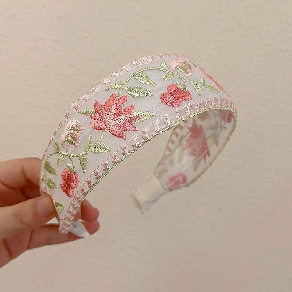 Headband, embroidered Chinese-style floral fresh hair accessory, universal fit, 8×8×1 cm