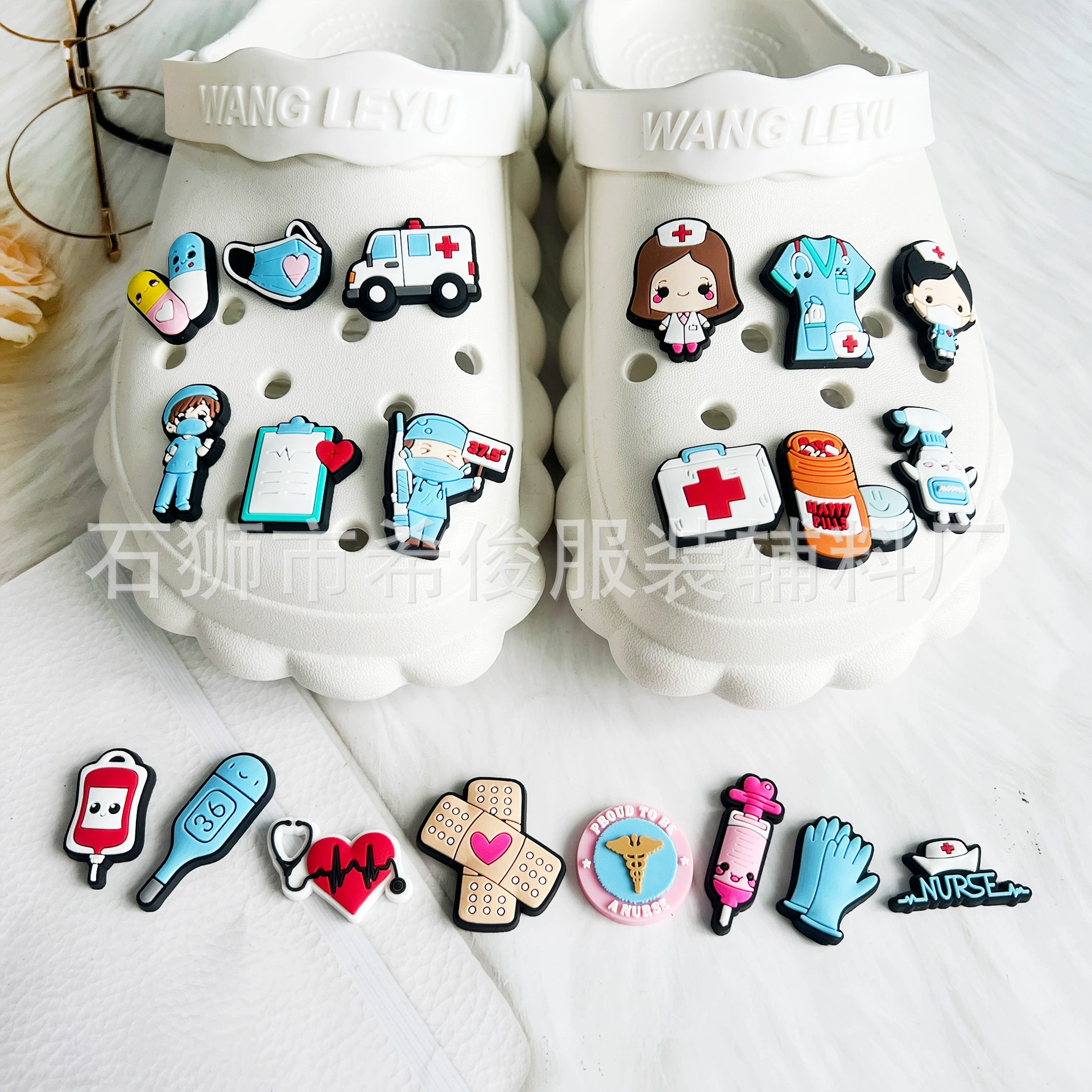 Медицинская обувь с цветочной пещерной обувью diy аксессуары Съемная ПВХ мягкая резиновая декоративная пряжка