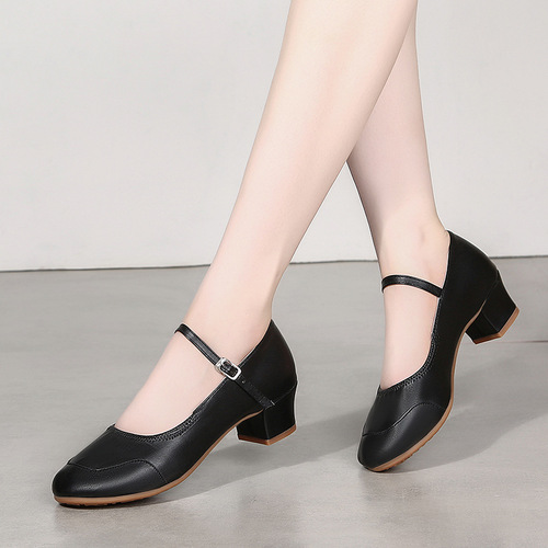 Four Seasons New Soft Sole Dance Shoes Women's Medium Heel Square Dance Shoes Soft Leather Thickened Tendon Sole Dance Shoes Ballroom Dance Shoes