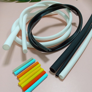 Manufacturers Supply Food-Grade Silicone Hoses, High-Temperature Resistant Silicone Tubes, Various Specifications and Shapes of Food-Grade Silicone Tubes