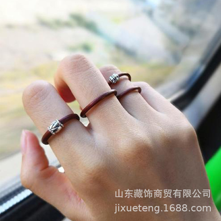 Xizang Shannan Chicken Blood Vine Ring Ring for Women and Men, Non-Fading, Simple Xizang Silver Natural Fine Wood Ring Wholesale