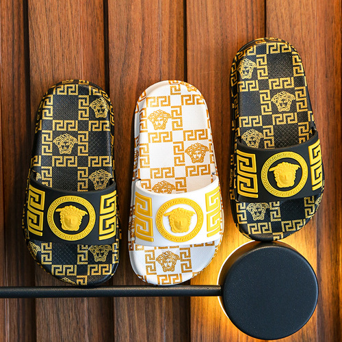 Children's slippers, men's summer fashion outer wear, parent-child Internet celebrity casual sandals, children's boys and girls' beach slippers