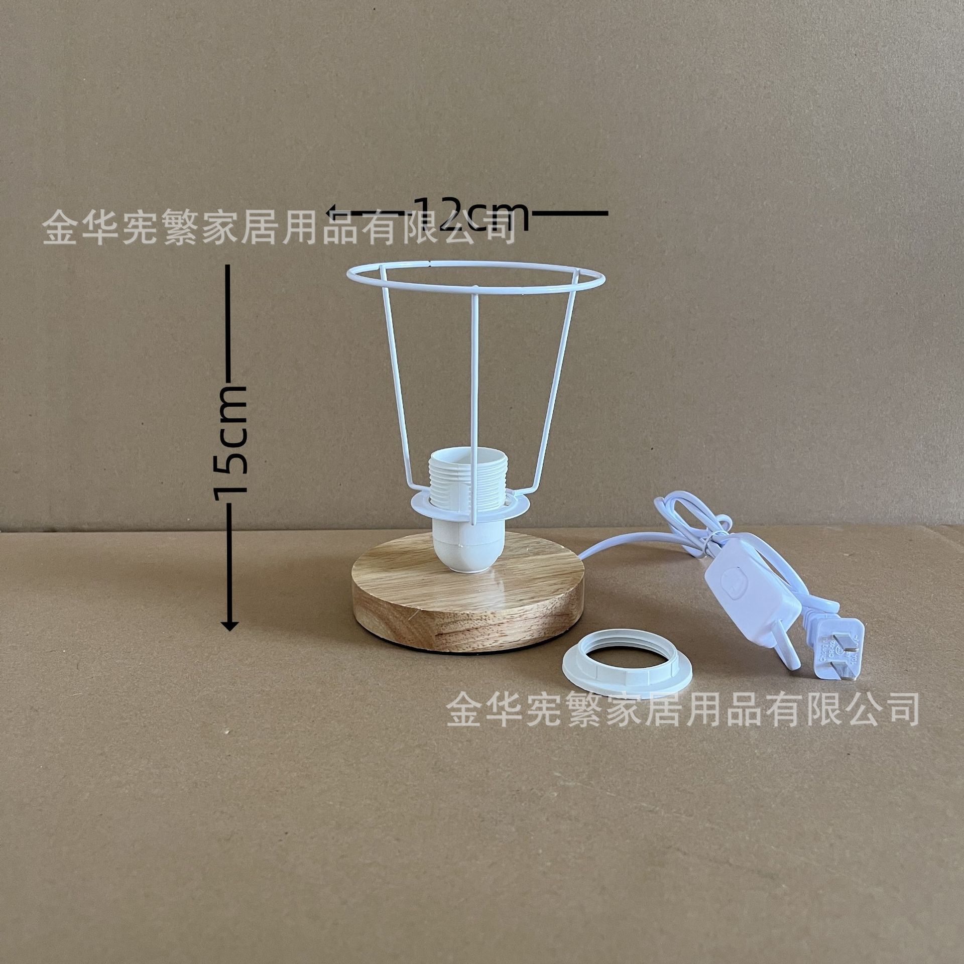 12개의 단일 원형 철 프레임 + 8.5개의 높은 반톱니 통나무 베이스