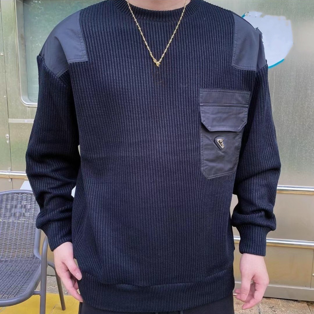 Triangular knitted patch, sweater with a round collar for men and women