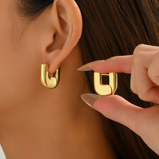 �羳�W���L�Ʒ 18k���iU���OӋ�׺ζ��h�ٴ�߼����p�ݶ��NV