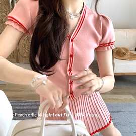 元气白桃小香千金套装针织开衫百褶裙两件套