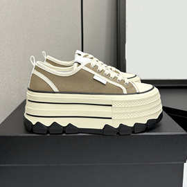 厚底松糕帆布鞋女2025年冬季新款时尚透气增高运动休闲小白鞋女