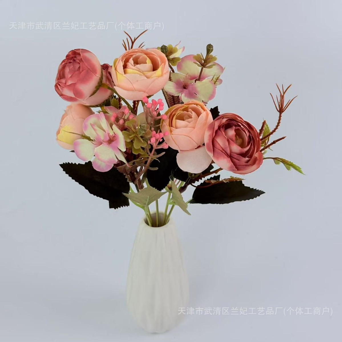 Simulación de colores otoñales, capullos de té, rosas de té, flores pequeñas, flores falsas, decoración del hogar, colocación del hotel, decoración del proyecto, boda transfronteriza
