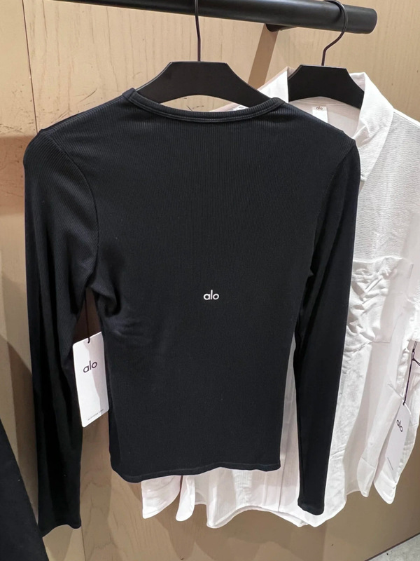 ヨガボトリングシャツ スリムラウンドネック ALO レディース リブモーダル長袖 長袖シャツ 快適|undefined